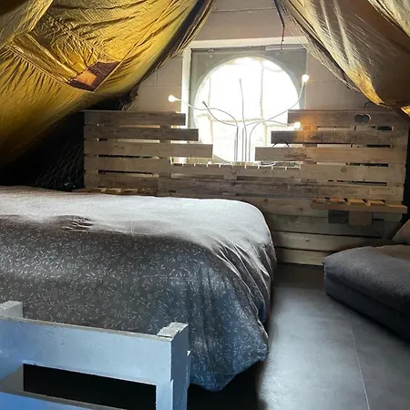 Casawellness Nuit Insolite Avec Jacuzzi Floreffe